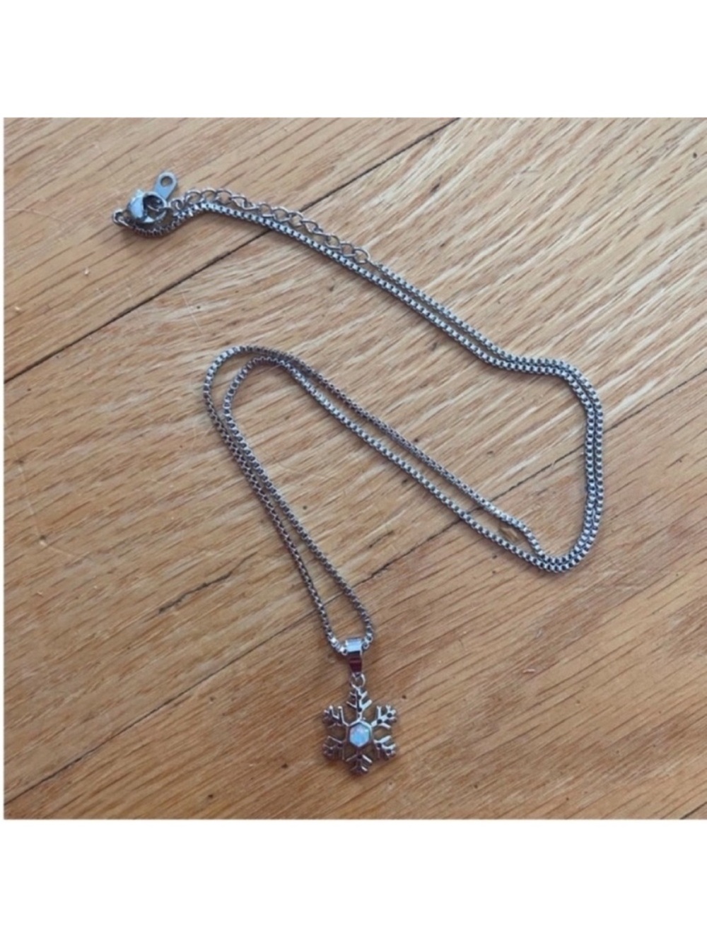Sterling Silver Snowflake Pendant fire opal Necklace